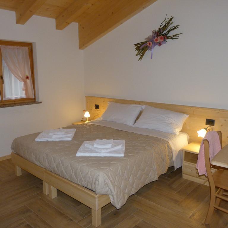 Agriturismo Fattoria Dalcastagne Torcegno Pokoj fotografie